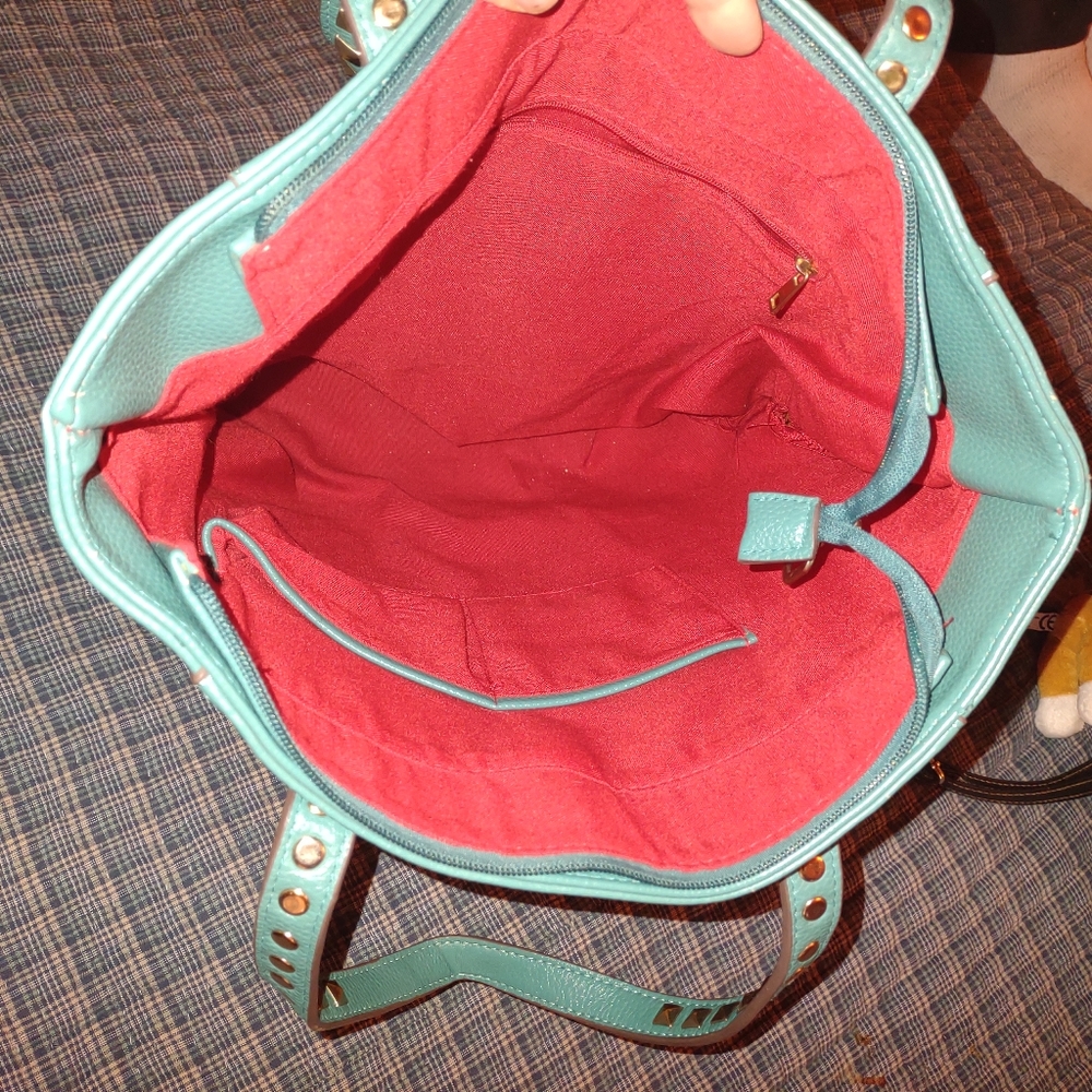 Handbag - Picture 2 of 4